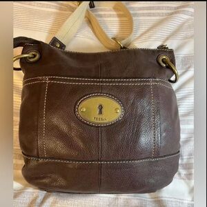 Vintage Fossil Leather Messenger Brown Crossbody bag